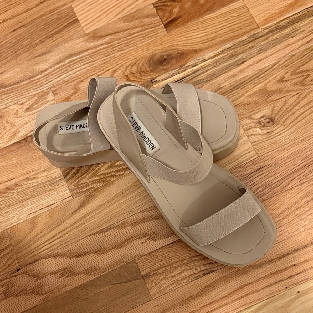 Steve Madden Beige Women's Sandals